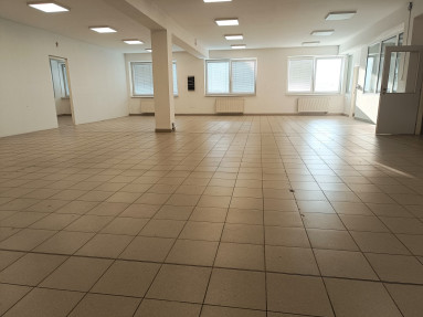 Kancelárske priestory, Žilina - širšie centrum, 270 m2, Cena: 2025 Eur/mesiac + En