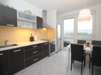 4-izb.kompletne zariad.byt pri Draždiaku Šášovská ul. 87 m2, 790,-Eur