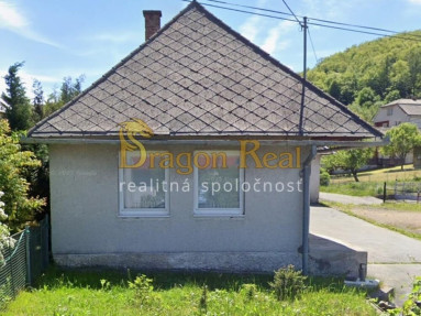 PREDAJ - Rodinná chalúpka - ZLATÁ BAŇA