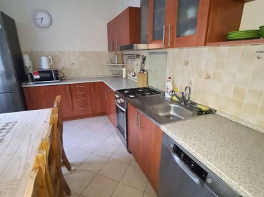 3-izb. byt (zvolenský typ) Radvanská ul. v BB